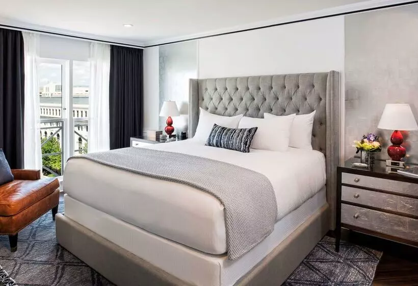 Отель Phoenix Park