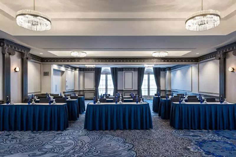 Отель Phoenix Park