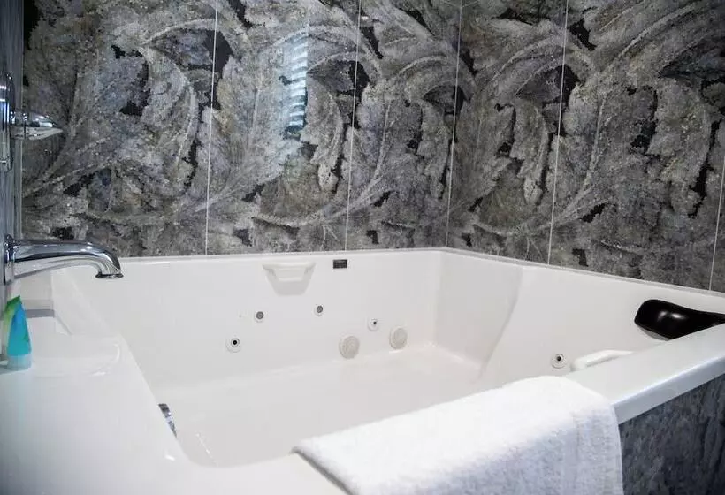 فندق Pico Rivera Inn And Suites