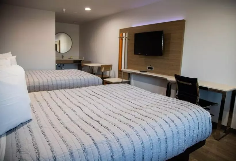 فندق Pico Rivera Inn And Suites