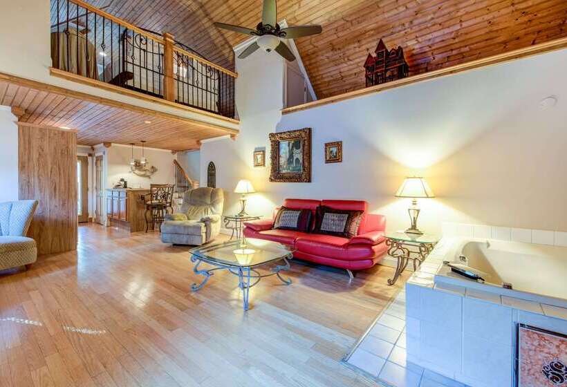 בית מלון כפרי Quality Inn Creekside Downtown Gatlinburg