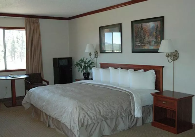 فندق Quality Inn Mountain Ranch & Resort Williams