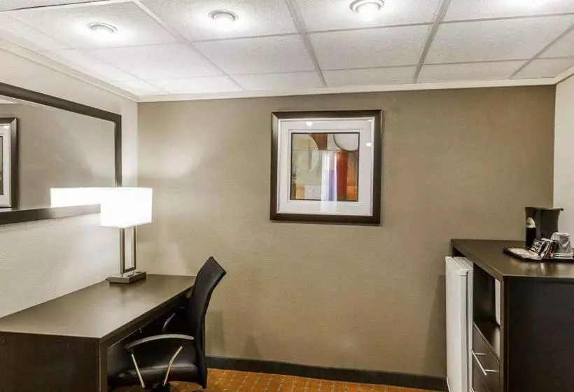 فندق Inn Phoenix  Airport