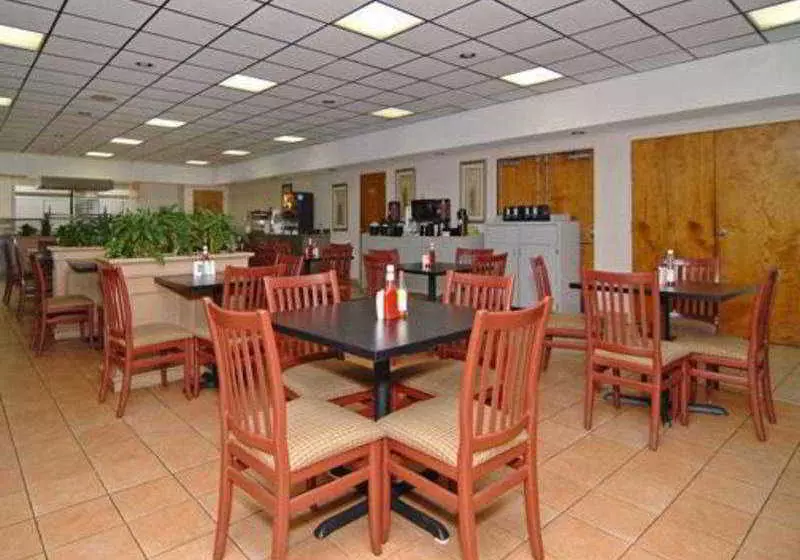 酒店 Quality Suites Convention Center Charleston