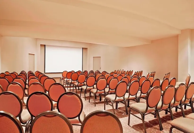 ホテル Sheraton Detroit Novi