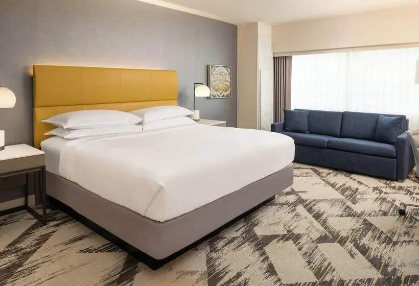 ホテル Sheraton Detroit Novi