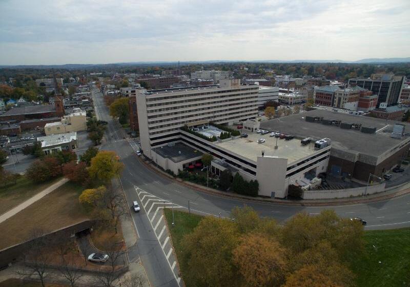 Otel Doubletree By Hilton Poughkeepsie