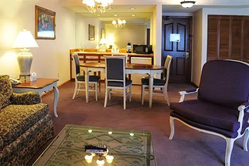 هتل Fairbridge  & Conference Center Yakima