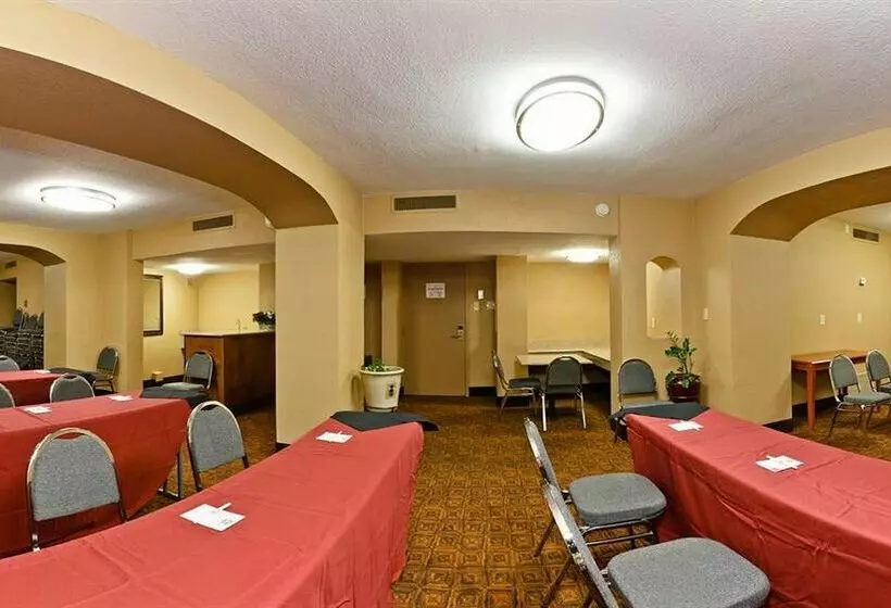 فندق Quality Inn & Suites Denver Stapleton