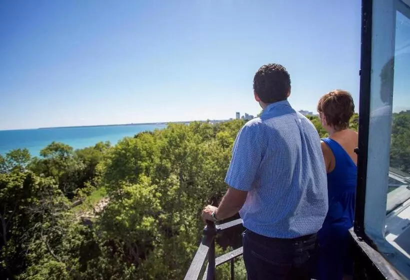 ホテル Crowne Plaza Milwaukee South, An Ihg