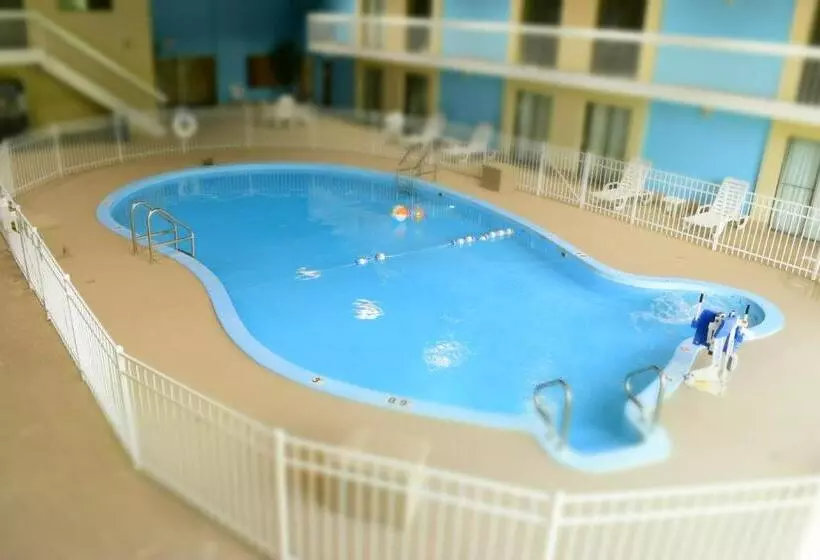 فندق Days Inn By Wyndham Rock Falls