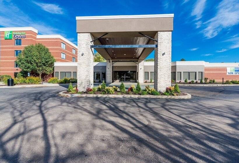 فندق Holiday Inn Express Naperville, An Ihg