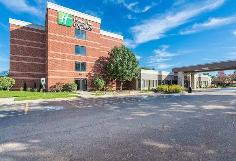 Hotelli Holiday Inn Express Naperville, An Ihg