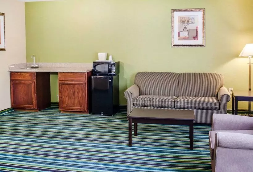호텔 Quality Inn & Suites Medina Akron West