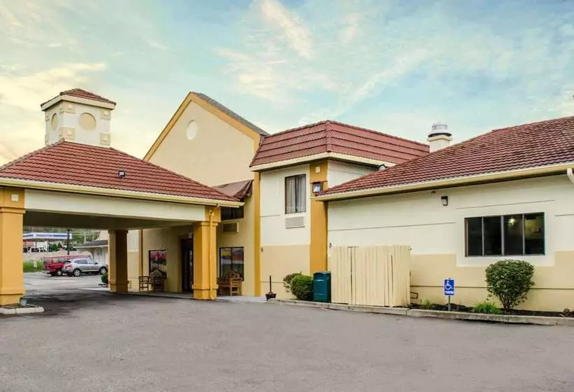 호텔 Quality Inn & Suites Medina Akron West