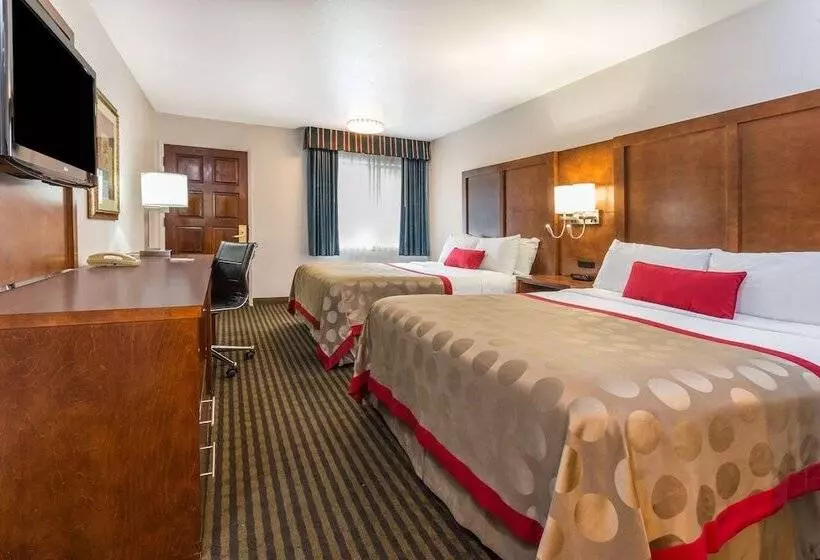 فندق Ramada By Wyndham Mountain View