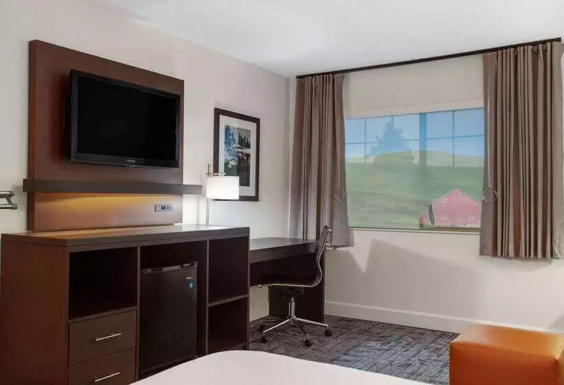 Szálloda Ramada By Wyndham Spokane Airport