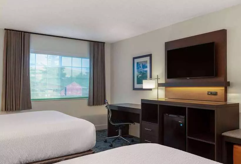 Szálloda Ramada By Wyndham Spokane Airport