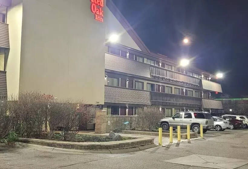 فندق Red Oak Inn Detroit   Southfield