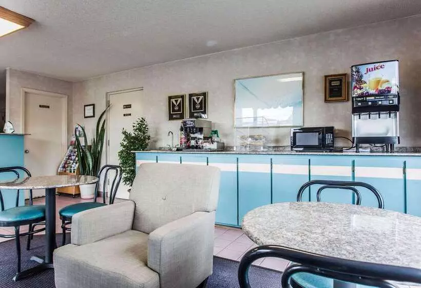 Отель Rodeway Inn University Area