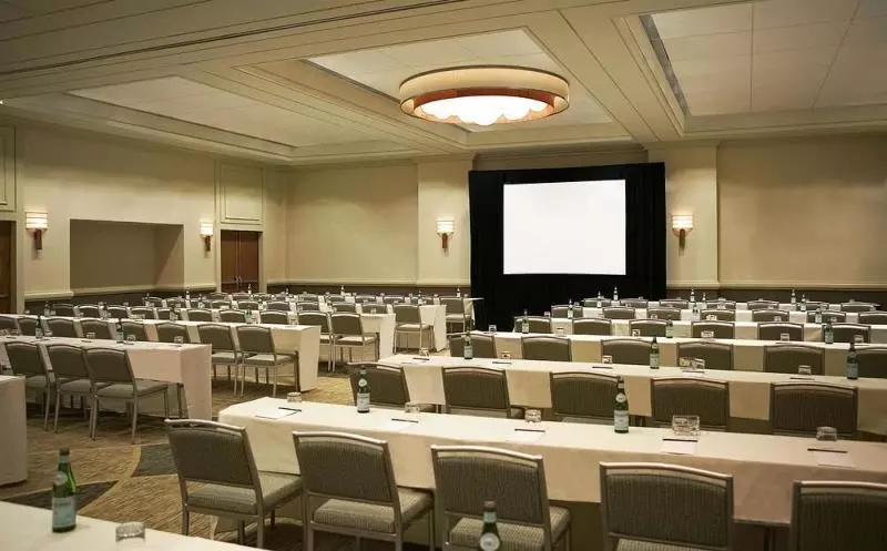 Отель The Westin Atlanta Airport