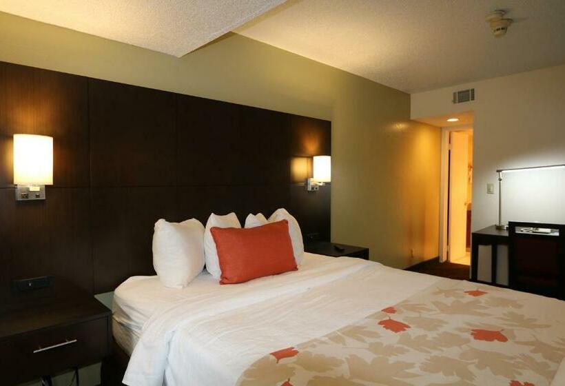 اقامتگاه Fairbridge Inn & Suites  Akron Copley Township  West