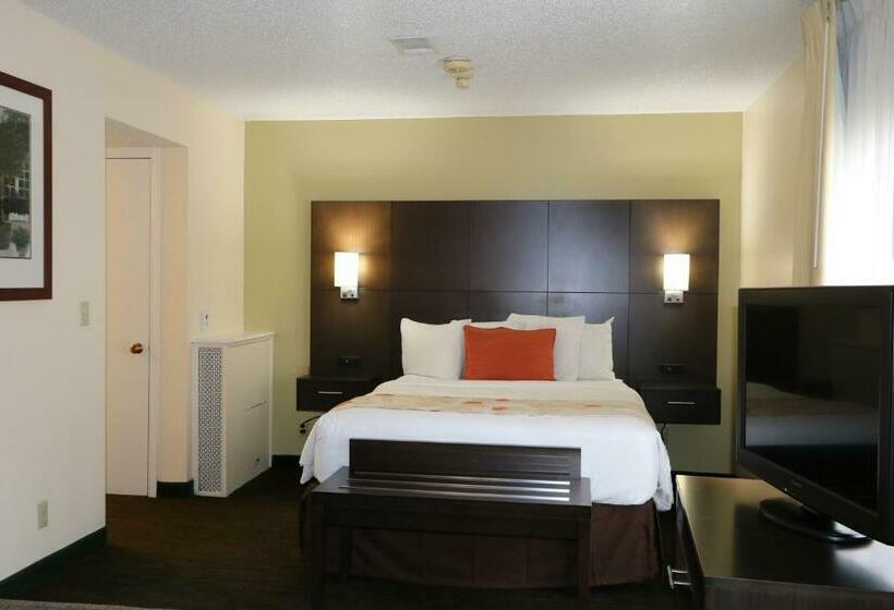 اقامتگاه Fairbridge Inn & Suites  Akron Copley Township  West