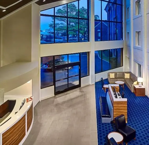 レジデンス Sonesta Simply Suites Memphis East Poplar Pike