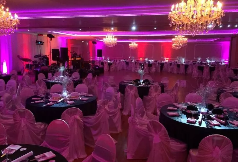 Курорт Saddleback Los Angeles Norwalk