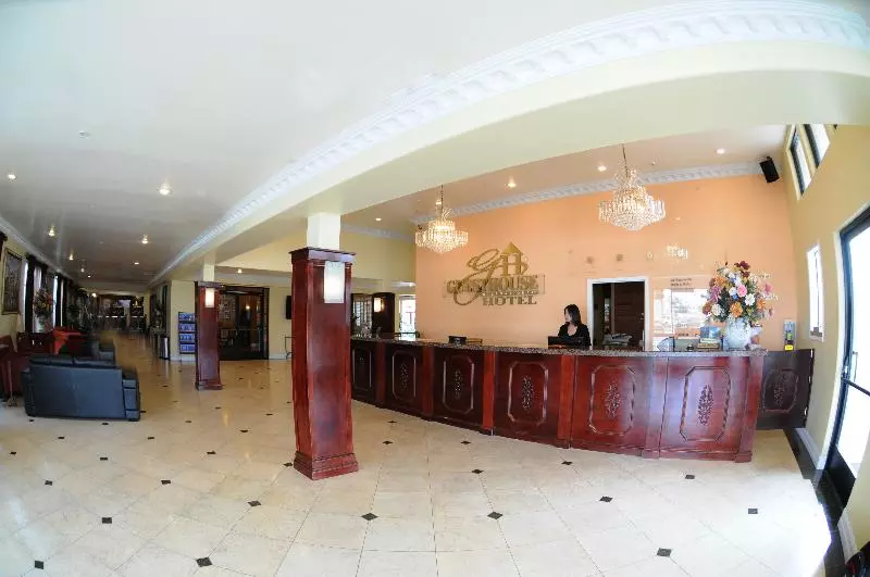 Курорт Saddleback Los Angeles Norwalk