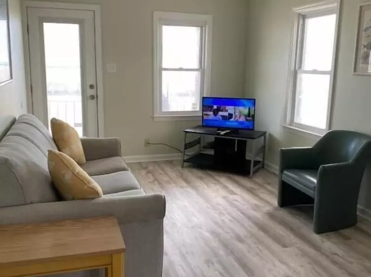 Rio Motel And Suites