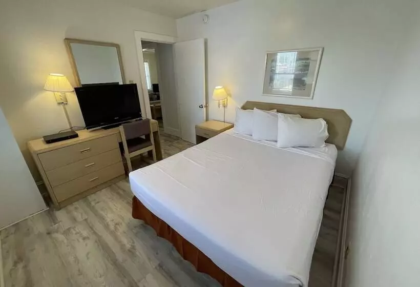 Rio Motel And Suites