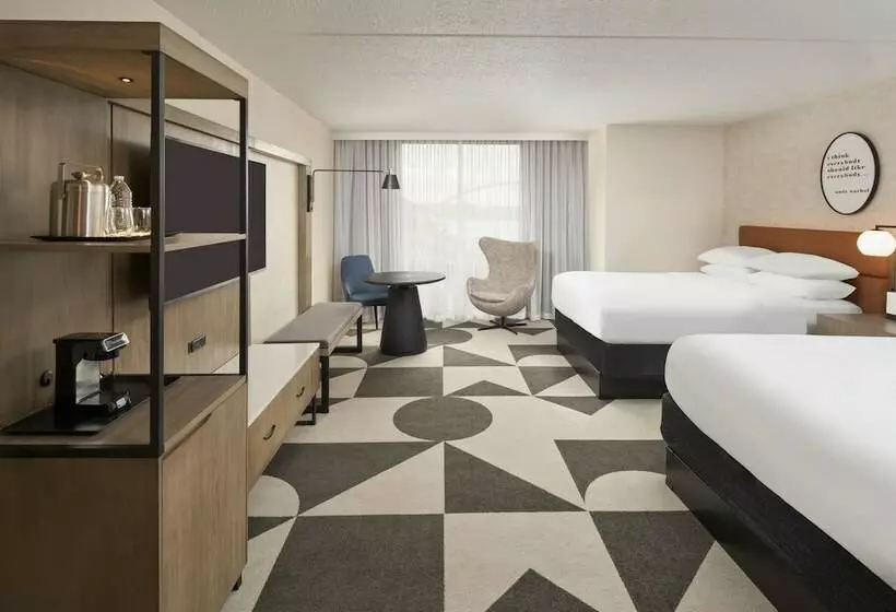 Sheraton Pittsburgh Hotel At Station Square