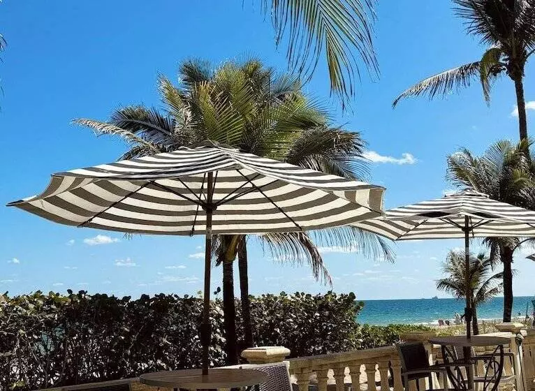 The Sea Lord Hotel & Suites