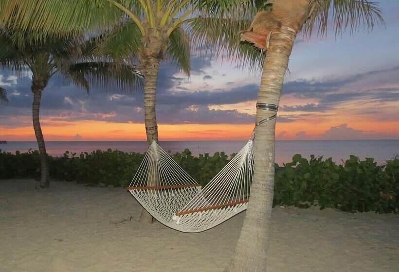 The Sea Lord Hotel & Suites