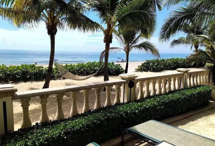 The Sea Lord Hotel & Suites