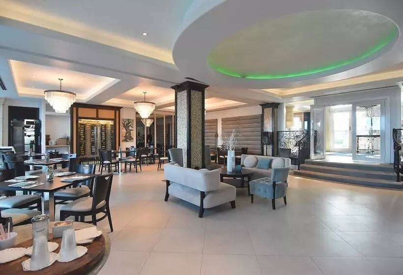 The Sea Lord Hotel & Suites