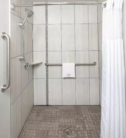 28 Boise Airport, Ascend Hotel Collection