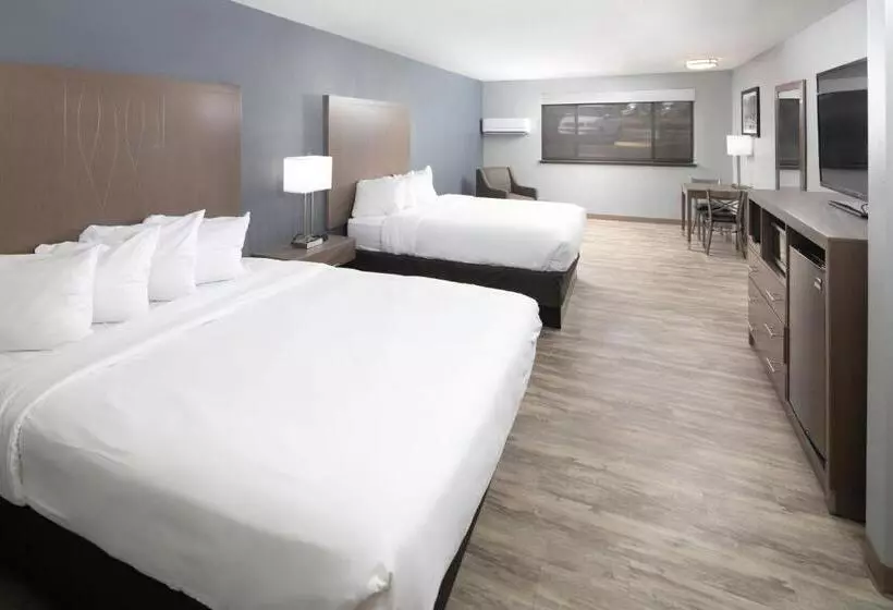 28 Boise Airport, Ascend Hotel Collection