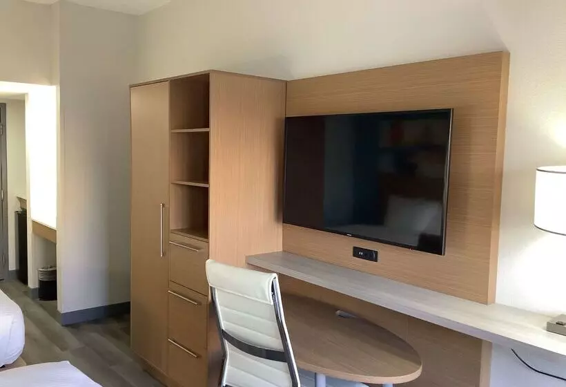 Best Western Plus Executive Hotel Richmond