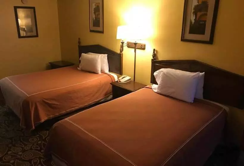 فندق Carthage Inn