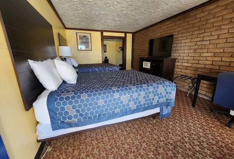 فندق Carthage Inn