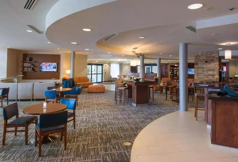 Otel Courtyard By Marriott Canton