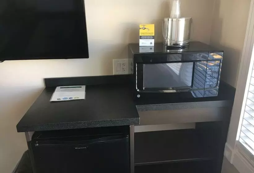 酒店 Glenmore Plaza