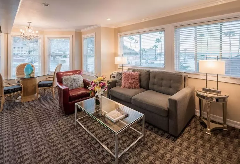 酒店 Glenmore Plaza