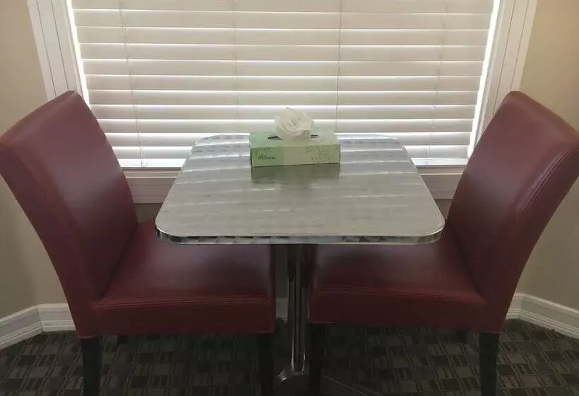 酒店 Glenmore Plaza