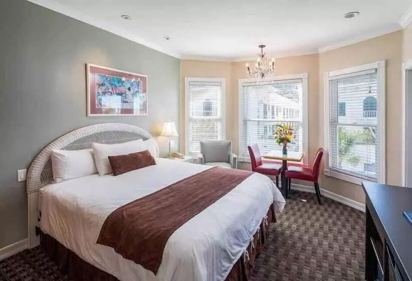 酒店 Glenmore Plaza