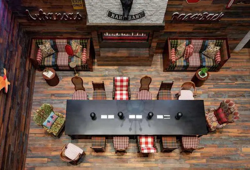 ホテル Graduate By Hilton Fayetteville Ar