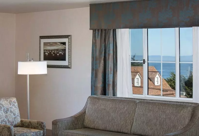 Szálloda Holiday Inn Express Monterey Cannery Row, An Ihg
