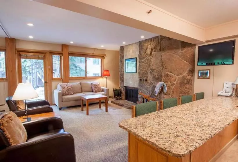 Hotel Laurelwood Condominiums, A Destination Residence